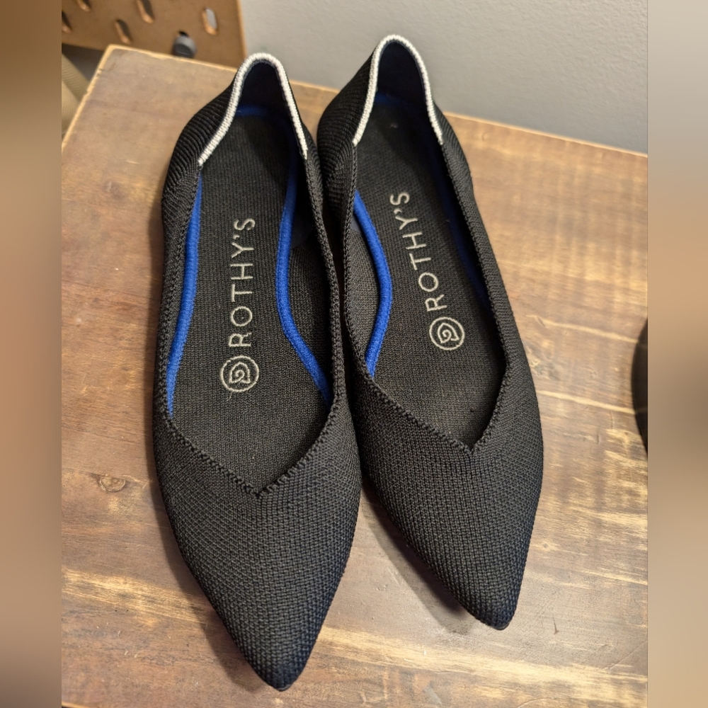 Rothys the Point, black